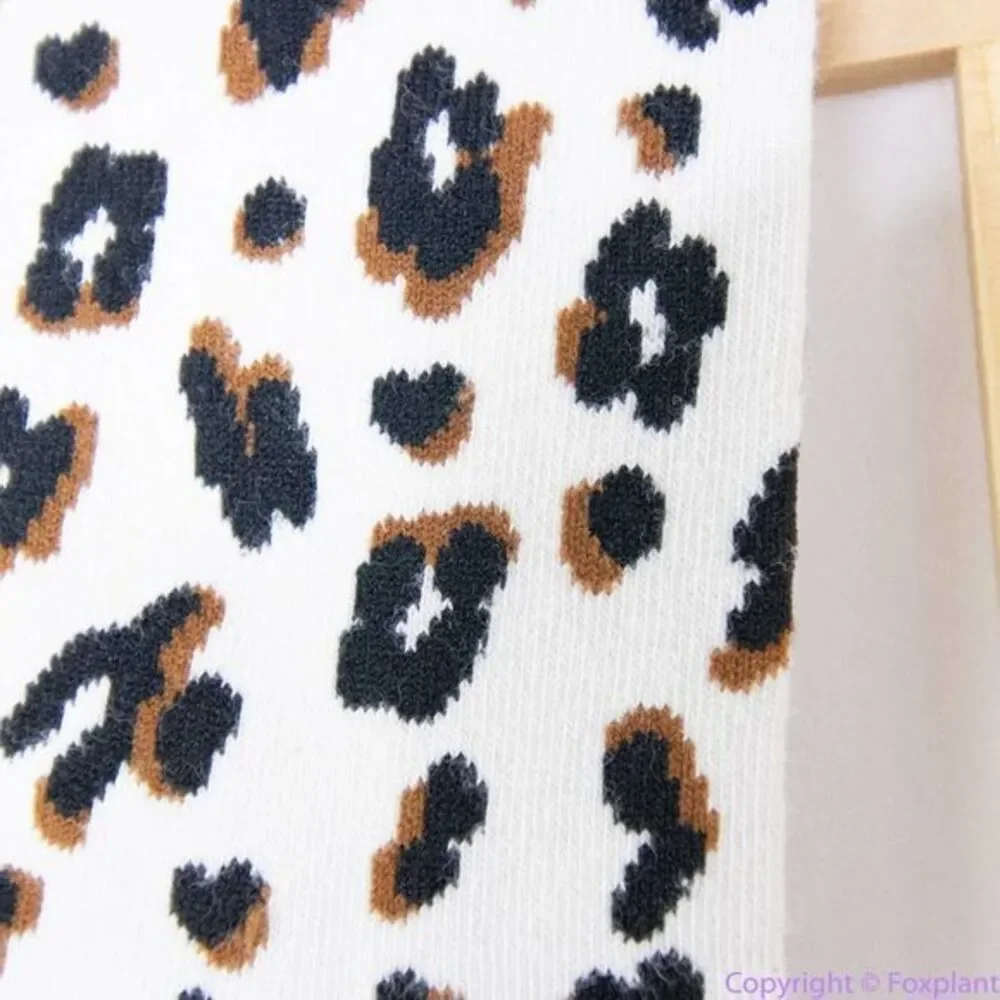 Two pairs:NEW Madewell Animal Trouser Socks,‎ color: antique cream